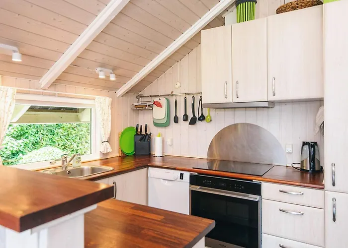 5 Star Holiday Home In Tarm