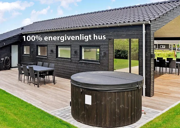 6 Person Holiday Home In Lemvig-By Traum