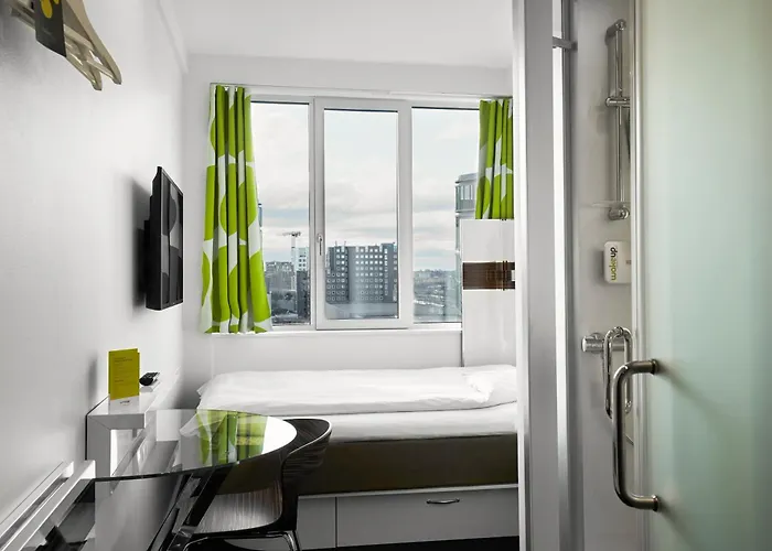 Wakeup Copenhagen - Bernstorffsgade Hotel