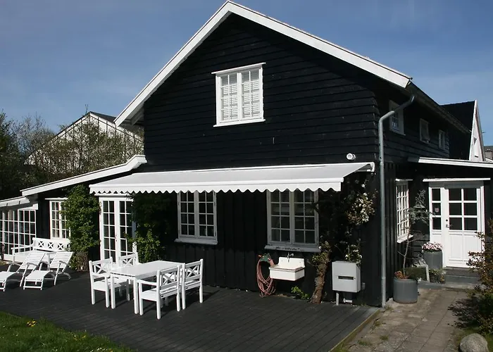 Villa Humlebaek B&B