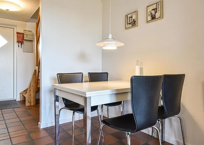 Lovely Apartment In Lemvig With Kitchen